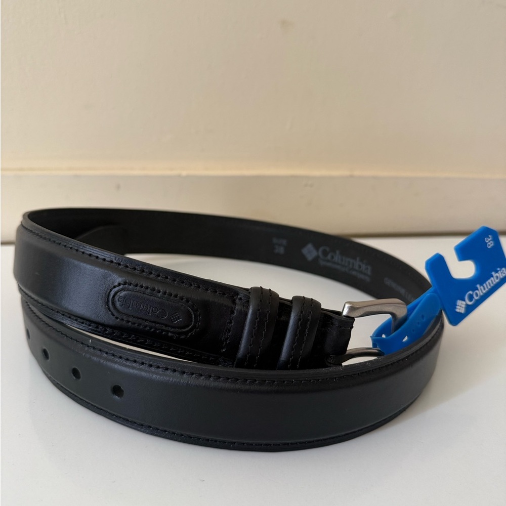 Columbia Black Leather Men's Belt